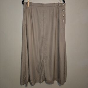 Vintage L.L. Bean Rayon Midi Skirt Made in USA Beige A-Line Buttons Size 20